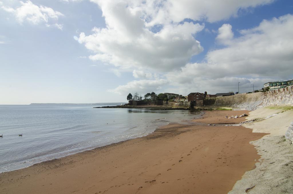 Beaches - South Sands Beach House 托基 客房 照片
